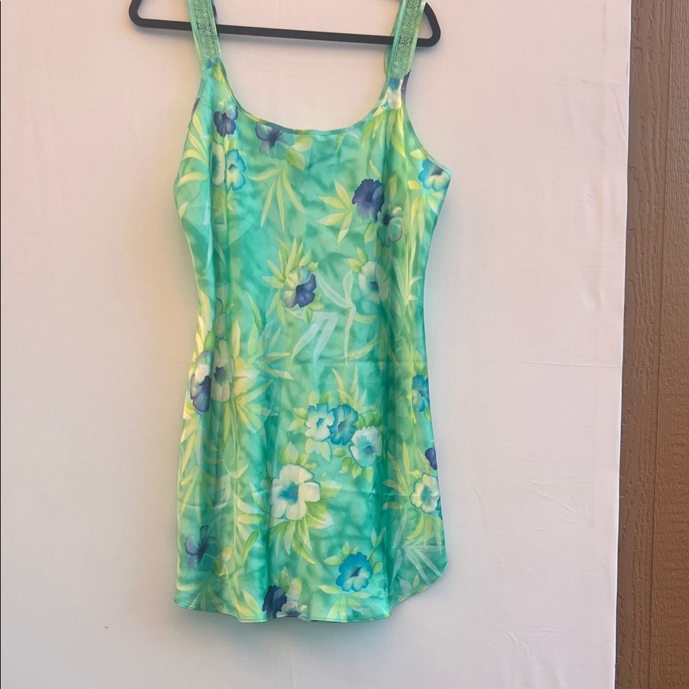 Secret Treasures Green and Blue Floral Top